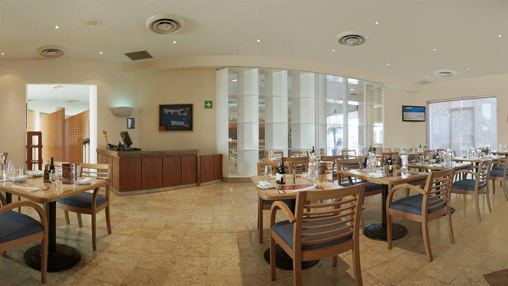 Fiesta Inn Μεξικάλι Εστιατόριο φωτογραφία
